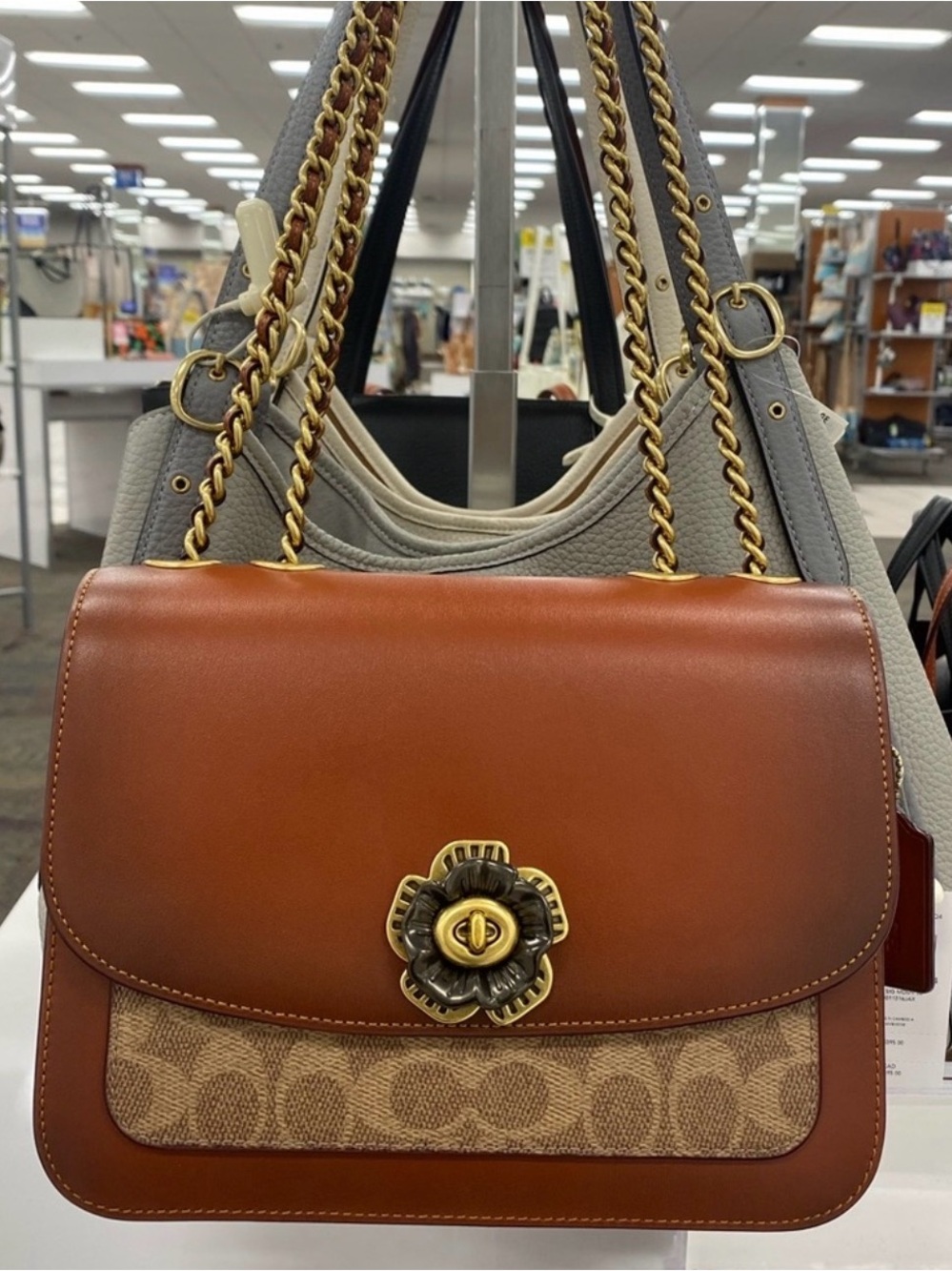 Coach Madison Shoulder Bag; EUC - Like New!